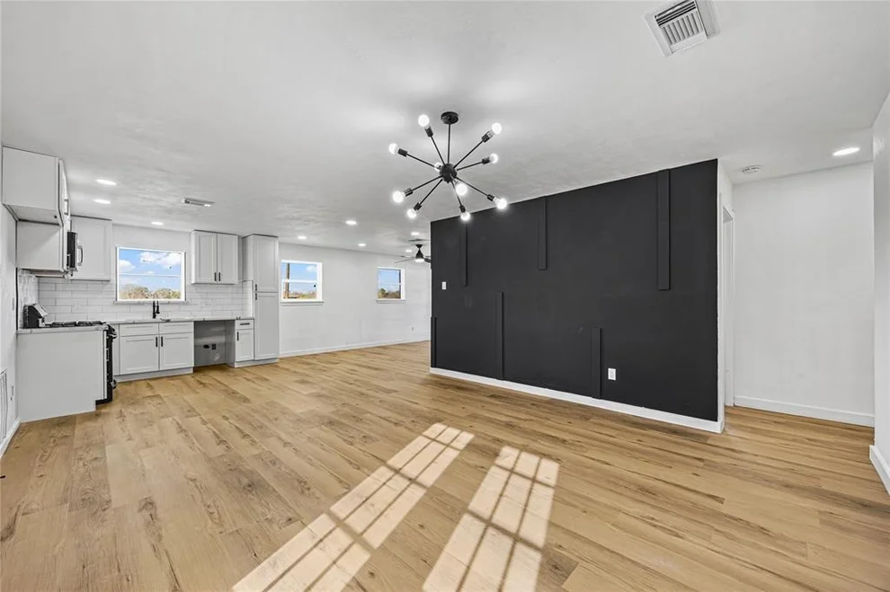 Unit for sale at 2102 Cherry Lane, Pasadena, TX 77502