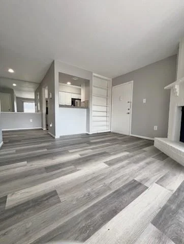 Unit for sale at 1500 Bay Area Boulevard, Houston, TX 77058