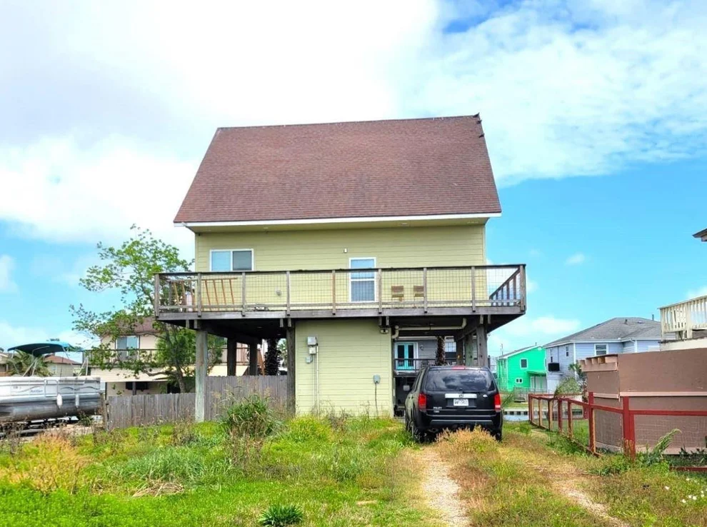 Unit for sale at 7115 Stingray Street, Hitchcock, TX 77563