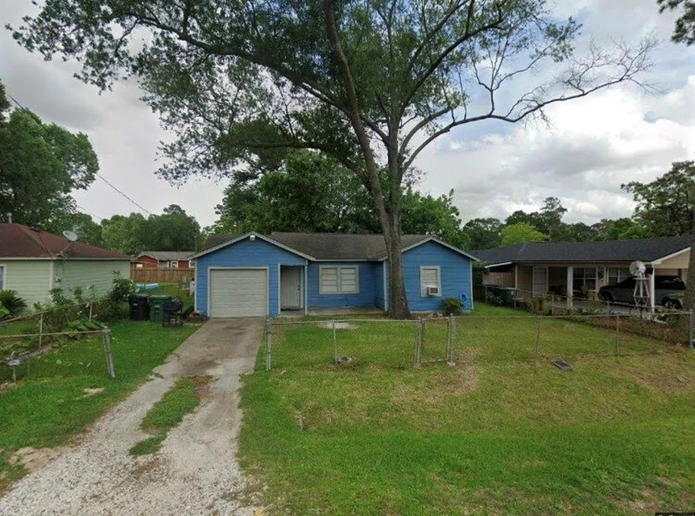Unit for sale at 10530 Onslow Street, Houston, TX 77016