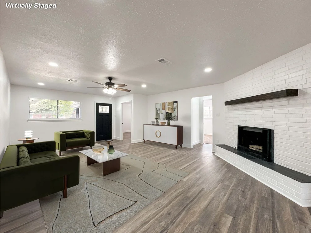 Unit for sale at 2312 Willow Boulevard, Pearland, TX 77581