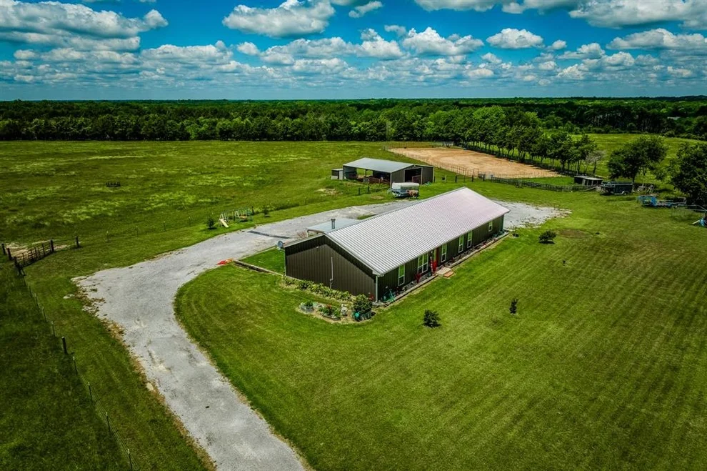 Unit for sale at 1850 Lcr 439, Groesbeck, TX 76667