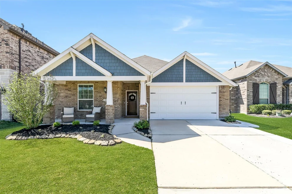 Unit for sale at 29519 Crimson Beech Drive, Spring, TX 77386
