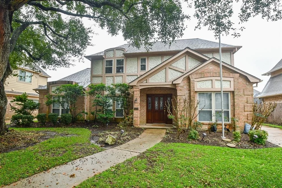 Unit for sale at 1014 Goldfinch Avenue, Sugar Land, TX 77478