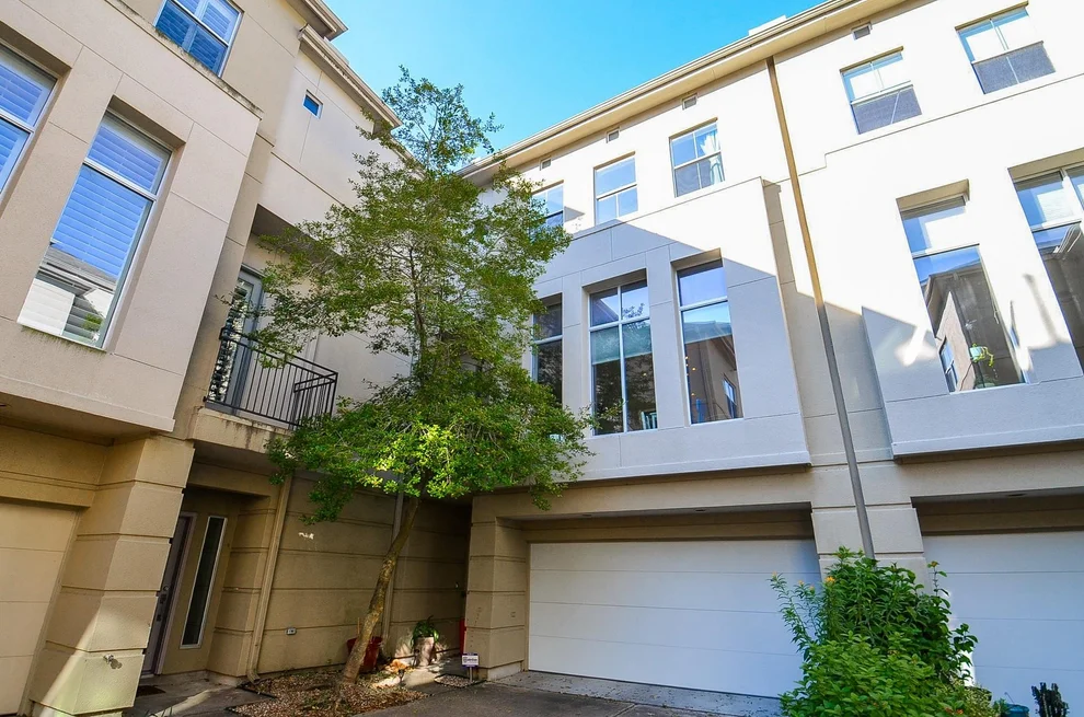 Unit for sale at 1116 Columbus Street, Houston, TX 77019