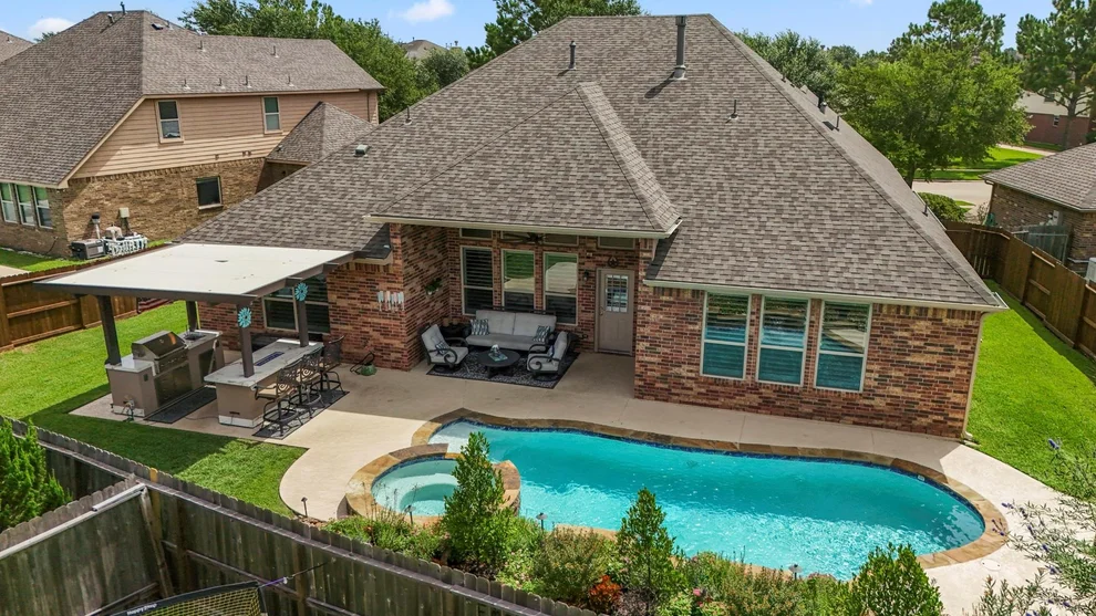 Unit for sale at 20911 Montana Bend Lane, Cypress, TX 77433