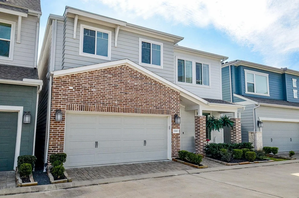 Unit for sale at 2505 Swang Place, Houston, TX 77008