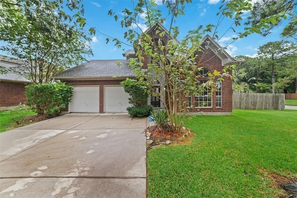 Unit for sale at 1102 Indian Autumn Trace, Houston, TX 77062