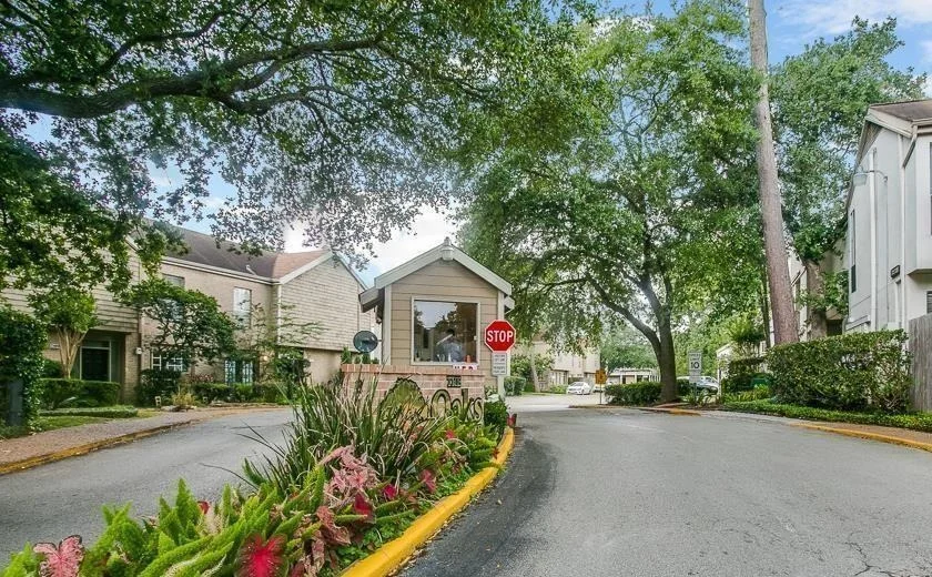 Unit for sale at 2100 Tanglewilde Street, Houston, TX 77063