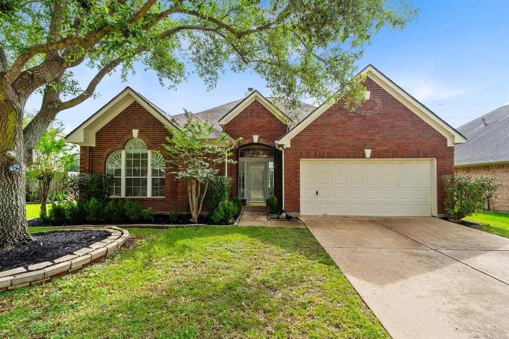 Unit for sale at 2718 Hazy Creek Drive, Houston, TX 77084