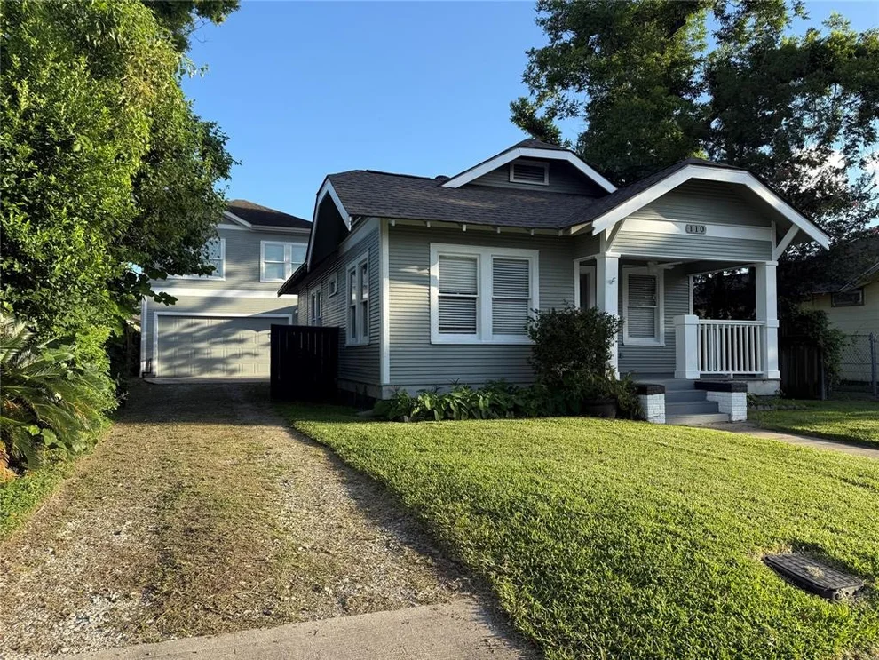 Unit for sale at 110 E 24th Street, Houston, TX 77008