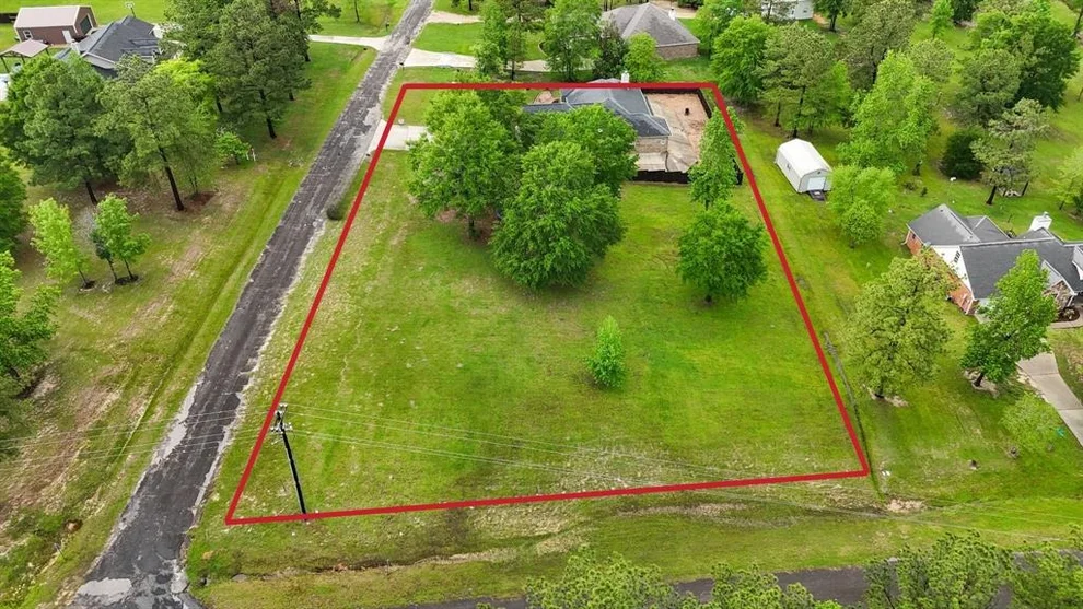 Unit for sale at 154 Southcrest Court, Livingston, TX 77351