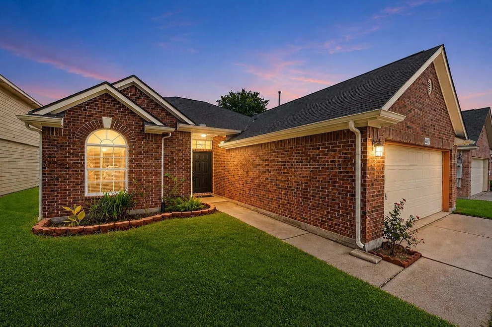 Unit for sale at 4007 Strawberry Court, Dickinson, TX 77539