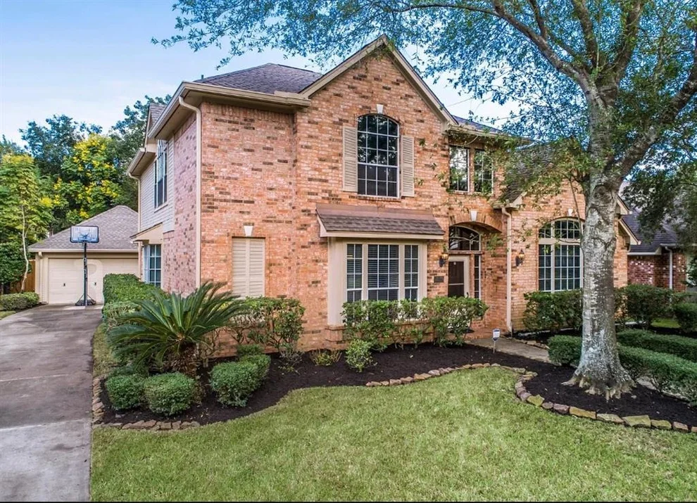 Unit for sale at 5810 Pheasant Ridge Lane, Houston, TX 77041