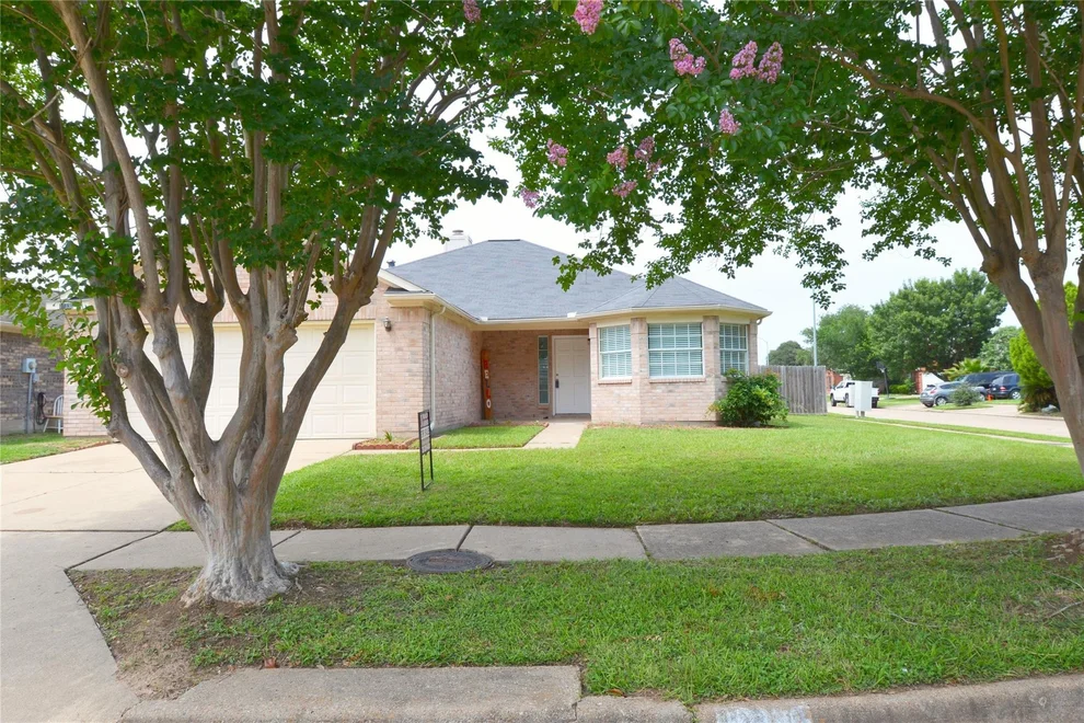 Unit for sale at 19330 Larissa Drive, Katy, TX 77449