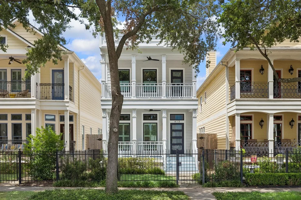 Unit for sale at 413 W 21st Street, Houston, TX 77008