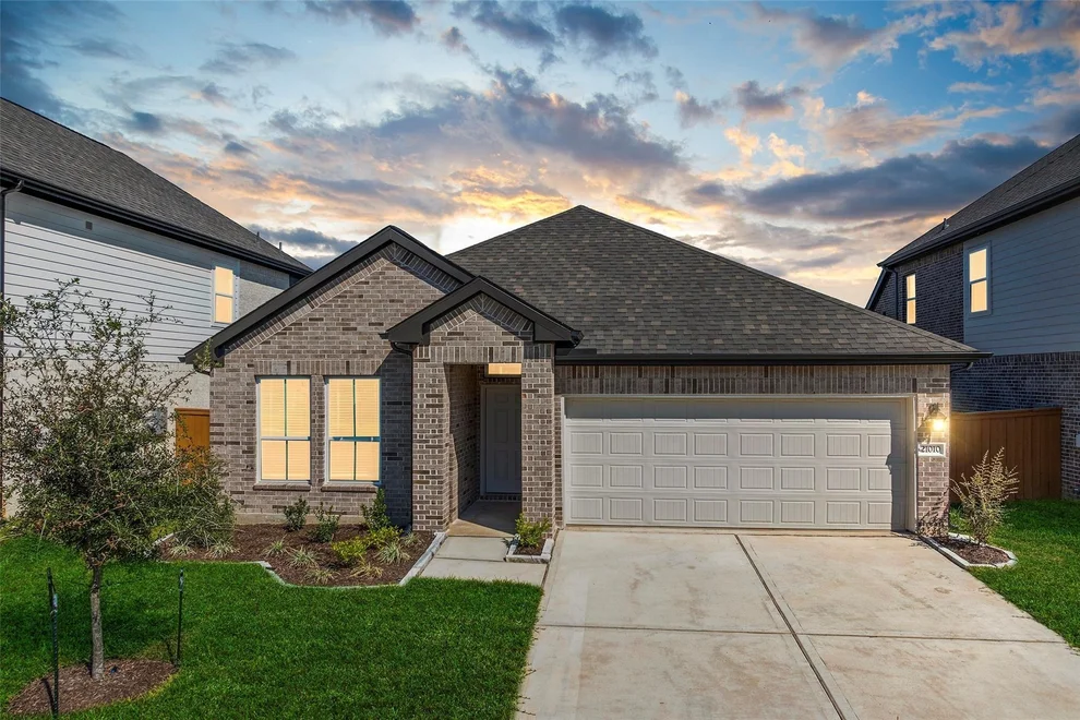 Unit for sale at 21010 Salt Rock Drive, Cypress, TX 77433