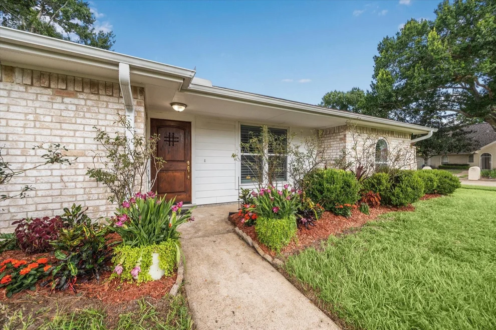 Unit for sale at 5402 Alba Road, Houston, TX 77091