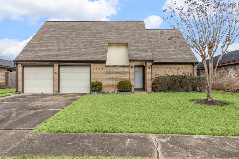 Unit for sale at 2230 Quail Valley East Drive, Missouri City, TX 77459