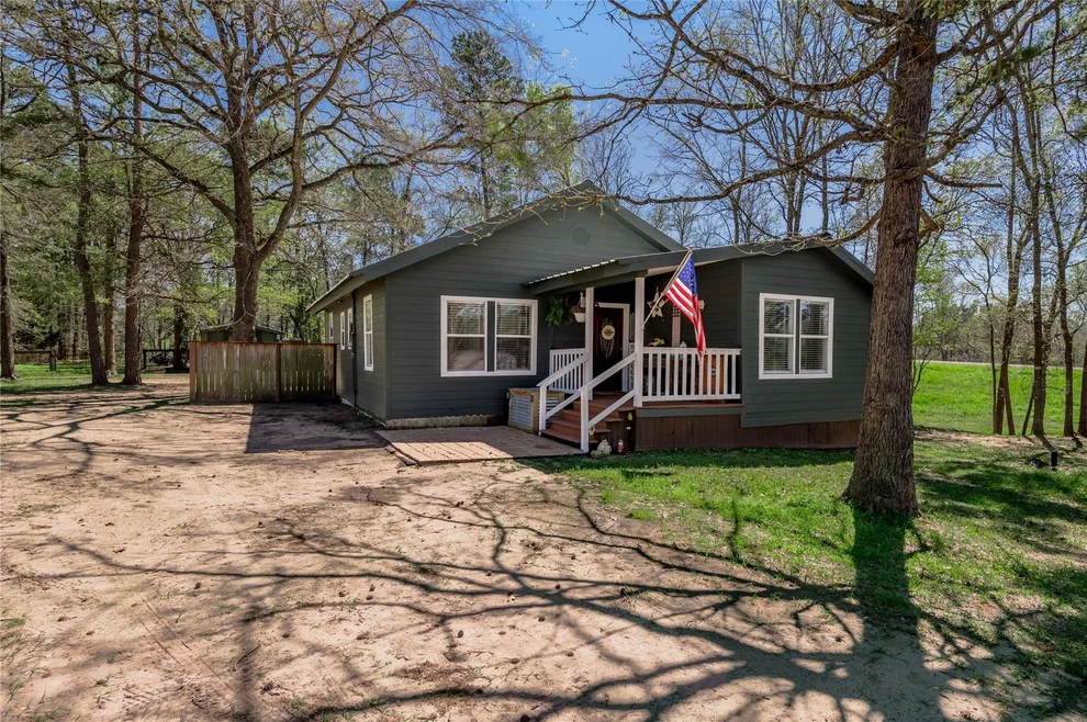 Unit for sale at 4 Jackson Road, Huntsville, TX 77320