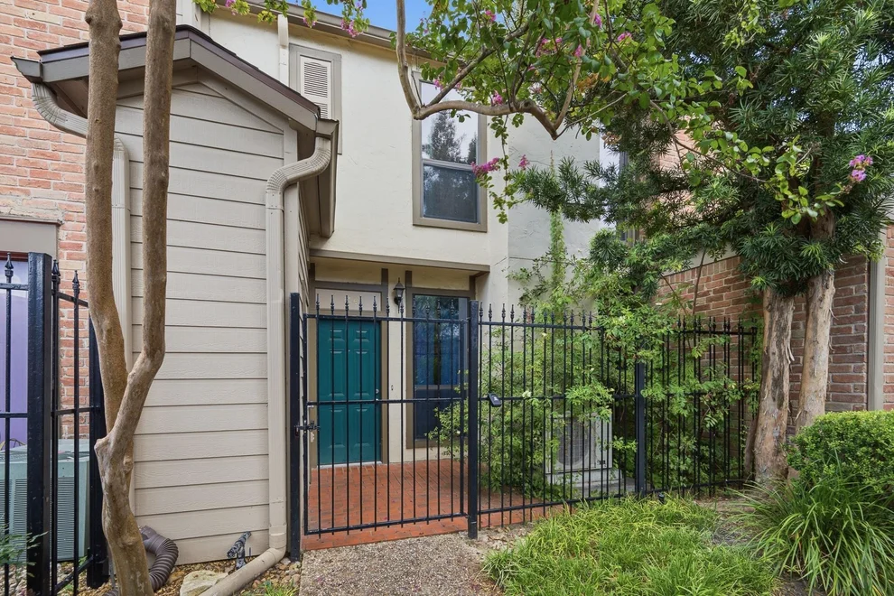 Unit for sale at 1201 Mcduffie Street, Houston, TX 77019