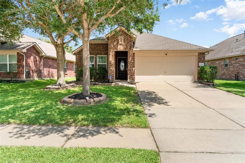 Unit for sale at 10140 Hidden Creek Falls Lane, Brookshire, TX 77423