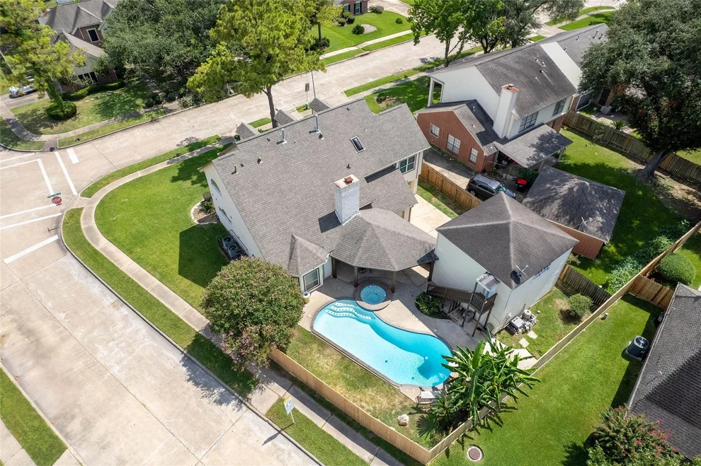 Unit for sale at 9202 Rocky Valley Drive, Houston, TX 77083