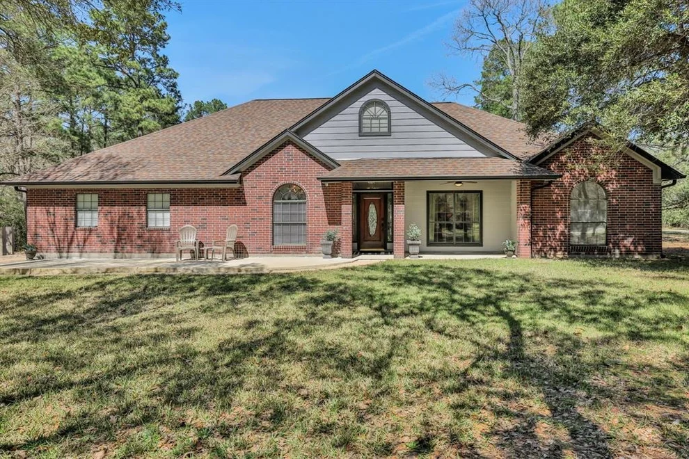 Unit for sale at 5706 Ranch Hill Drive, Magnolia, TX 77354
