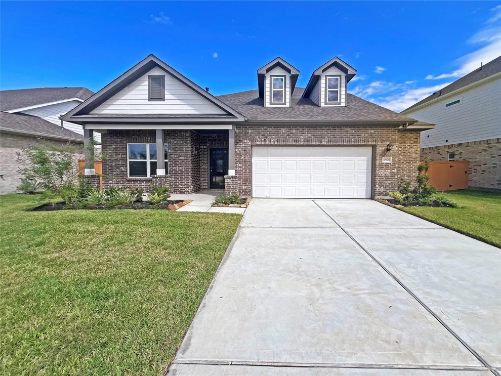 Unit for sale at 10906 Amador Peak Drive, Rosharon, TX 77583