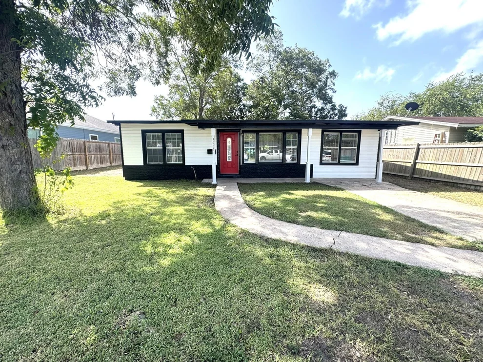 Unit for sale at 3007 Meadowlane Street, Victoria, TX 77901