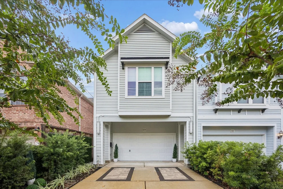 Unit for sale at 809 Malone Street, Houston, TX 77007