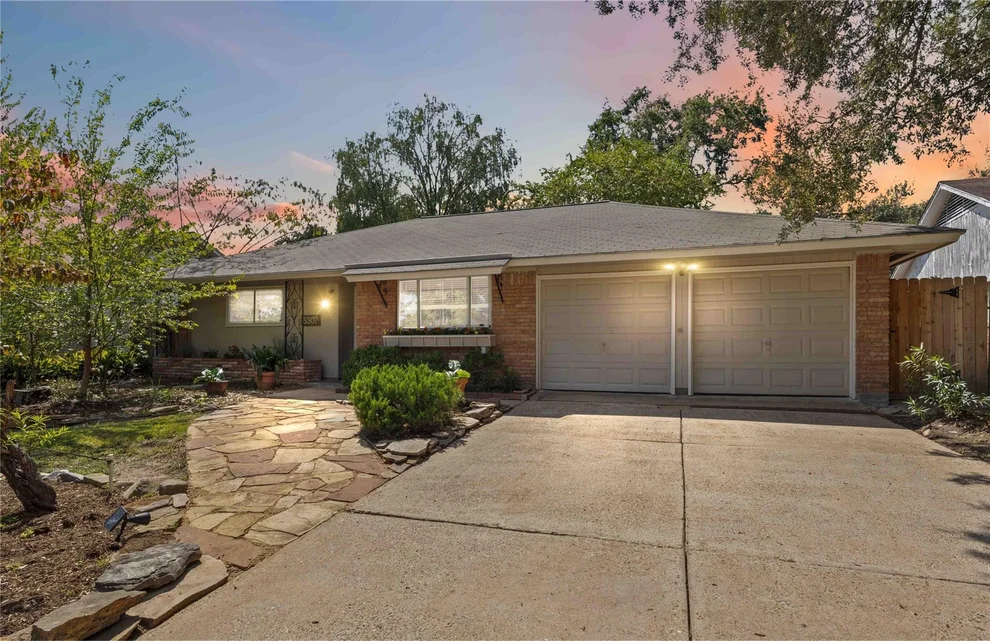 Unit for sale at 5307 Poinciana Drive, Houston, TX 77092