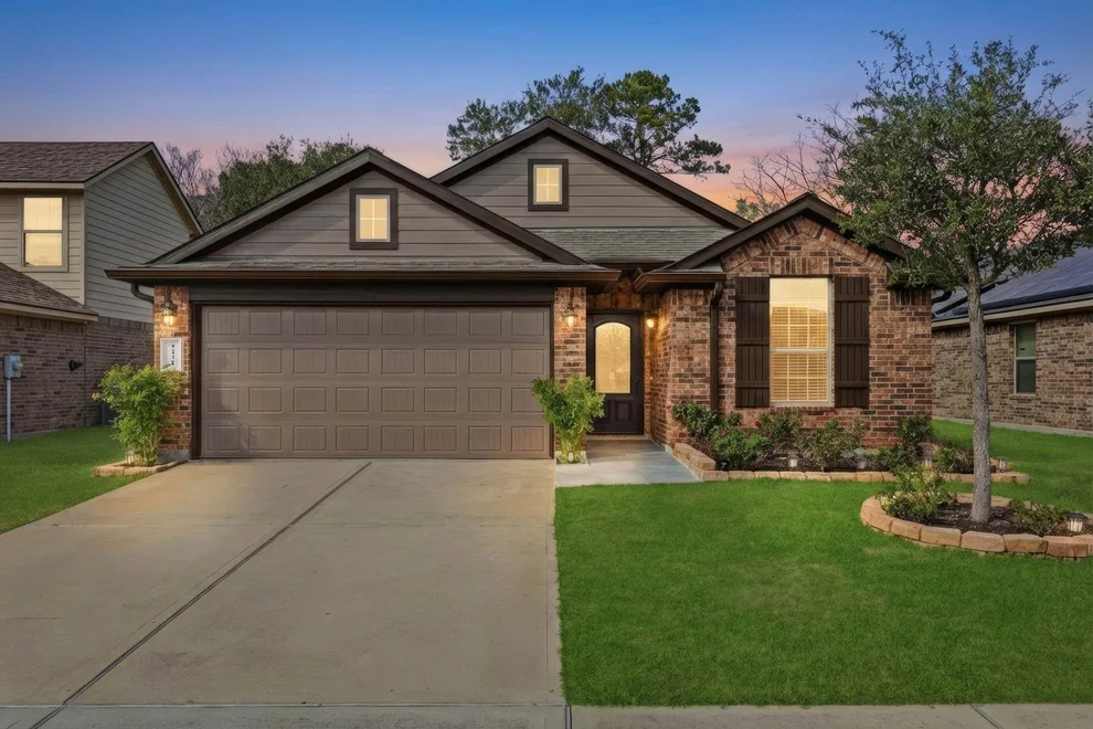 Unit for sale at 9431 Paloma Creek Drive, Tomball, TX 77375