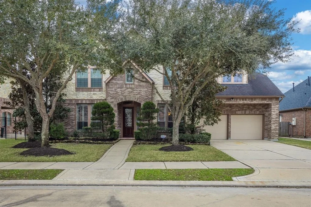 Unit for sale at 25419 Madison Falls Lane, Katy, TX 77494