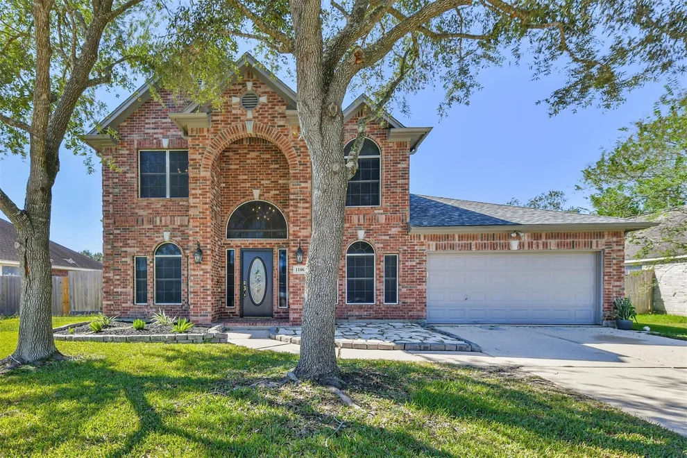 Unit for sale at 1106 Barkly Court, Pearland, TX 77581