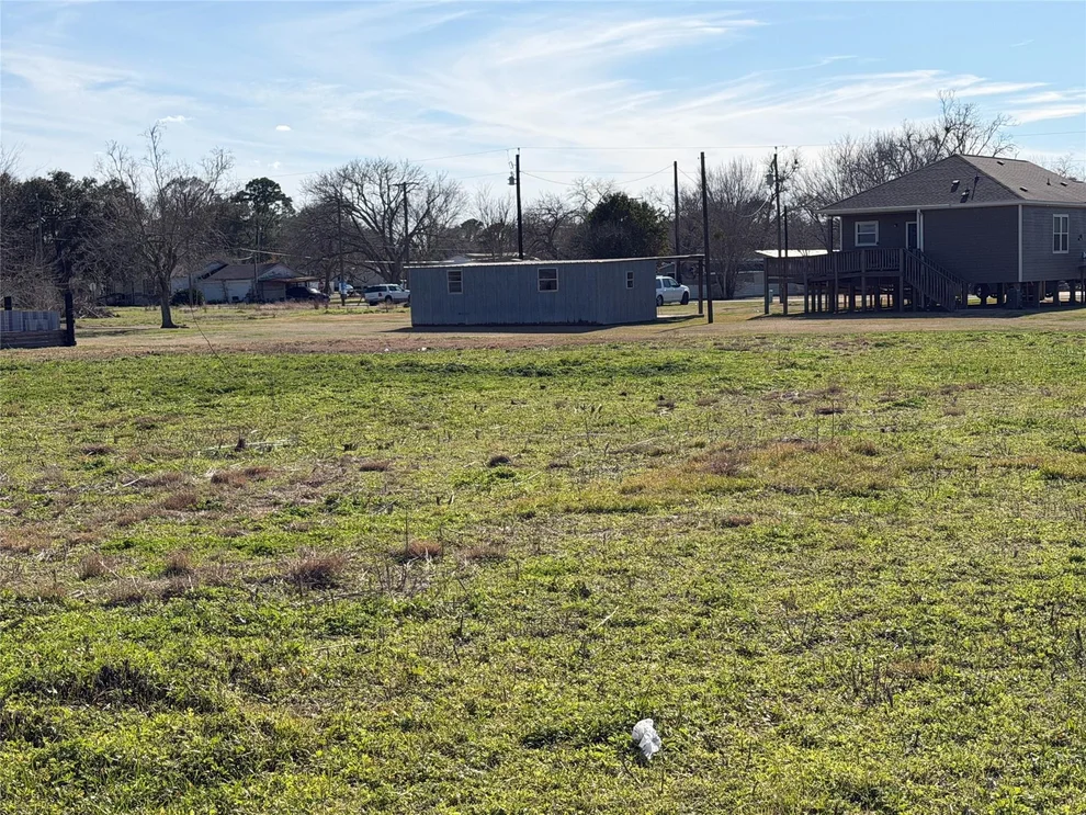 Unit for sale at Lot 9 Ave A, Markham, TX 77456