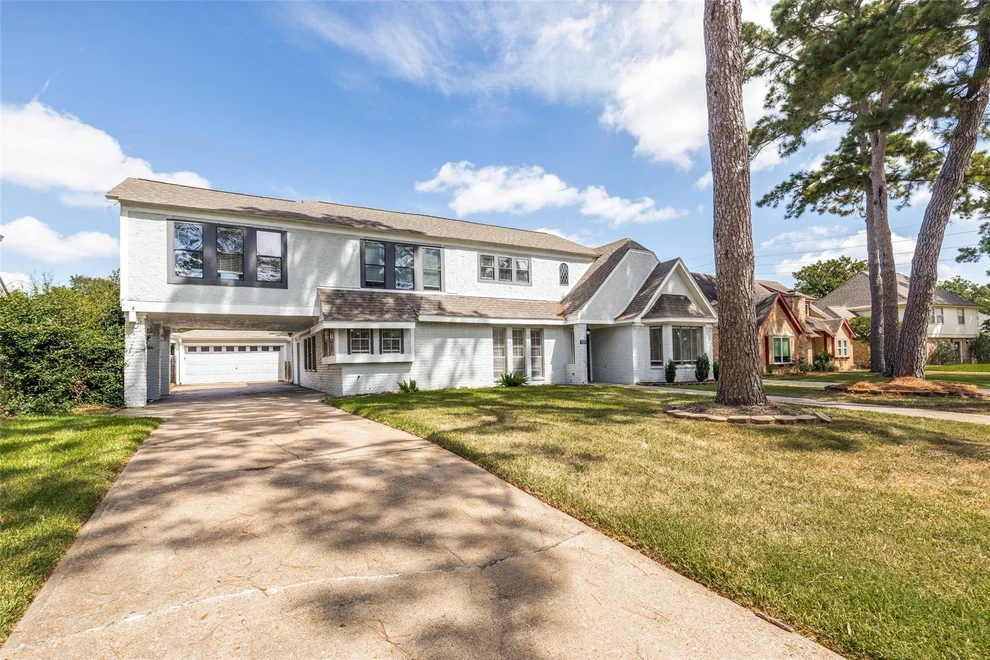 Unit for sale at 9110 Godstone Lane, Spring, TX 77379