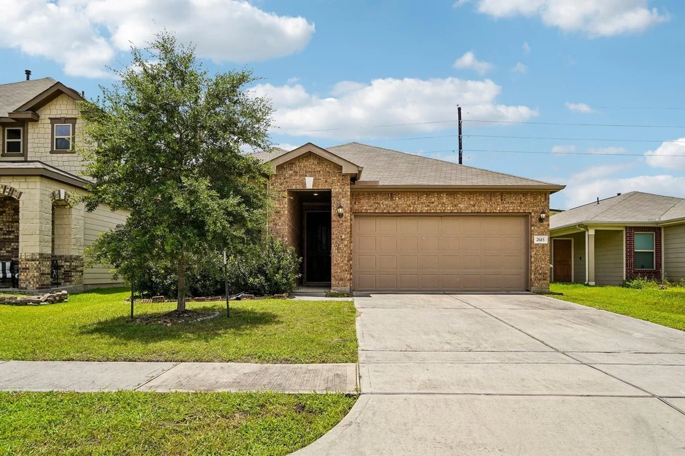 Unit for sale at 2615 White Bluff Lane, Houston, TX 77038