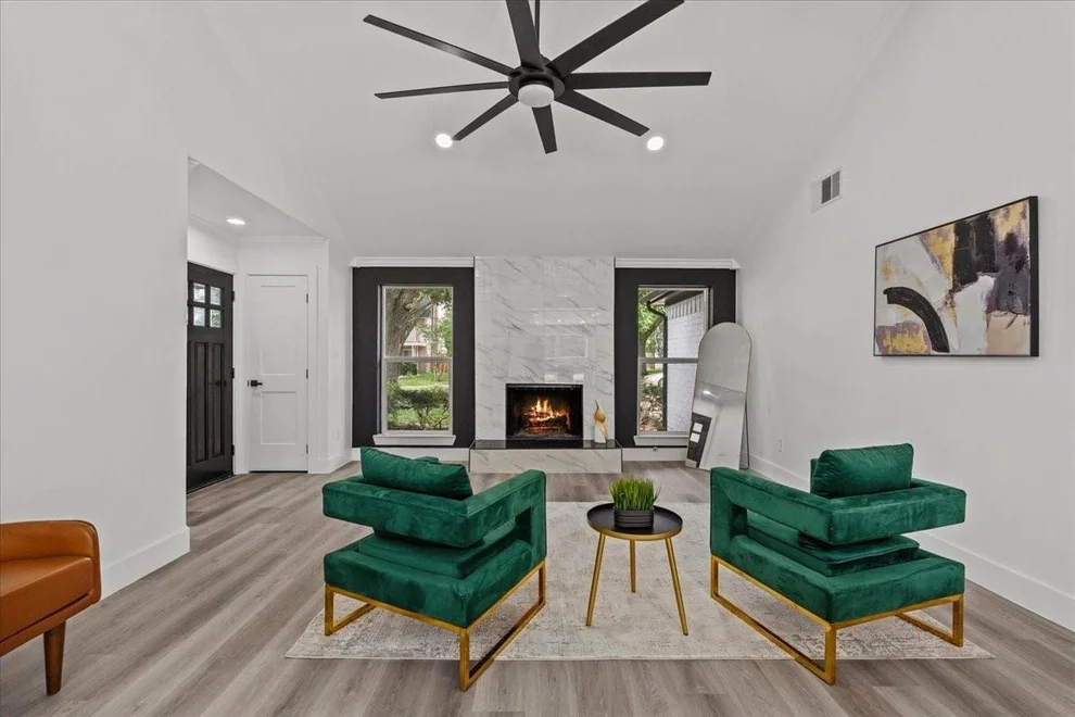 Unit for sale at 3907 Club Valley Drive, Houston, TX 77082