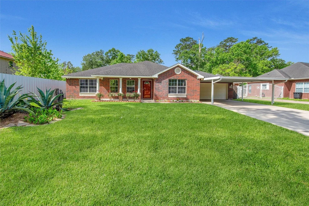 Unit for sale at 25610 Dogwood Lane, Splendora, TX 77372