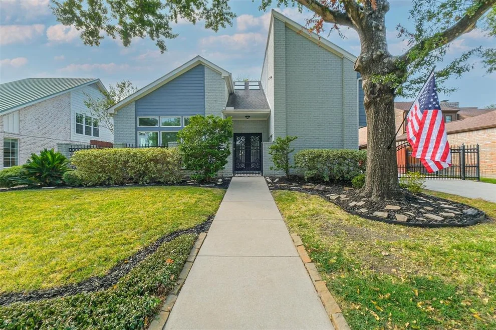 Unit for sale at 1314 Crystal Hills Drive, Houston, TX 77077