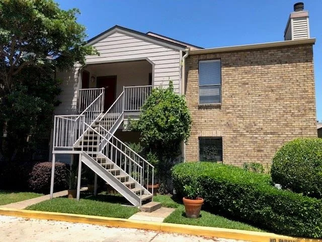Unit for sale at 2025 Augusta Drive, Houston, TX 77057