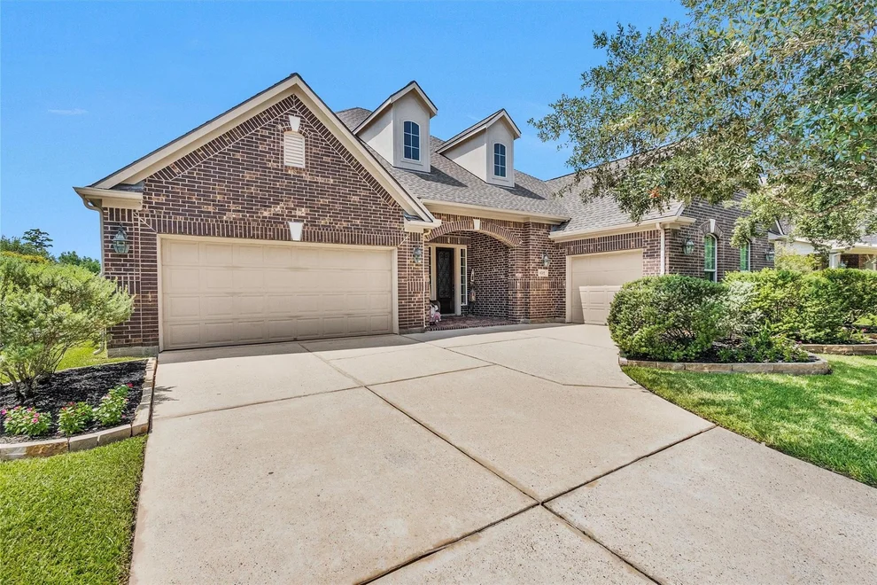 Unit for sale at 6707 W Titan Springs Drive, Spring, TX 77389