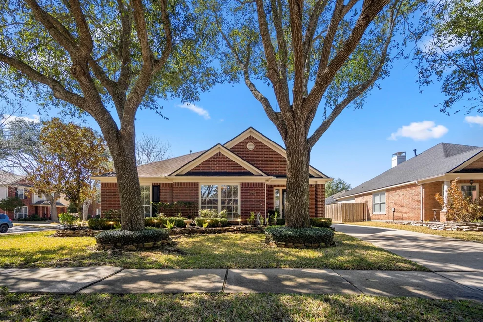 Unit for sale at 3703 Pelican Lake Drive, Richmond, TX 77406
