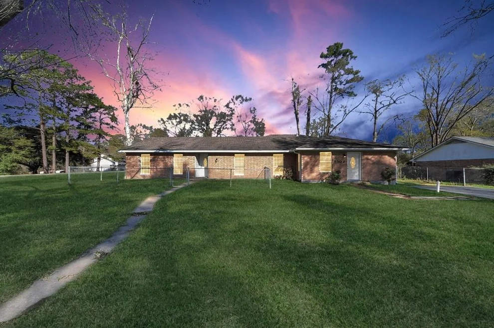 Unit for sale at 5103 Karu Drive, Spring, TX 77373