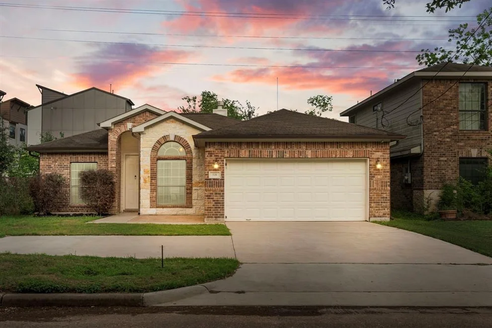 Unit for sale at 5106 Hardy Street, Houston, TX 77009