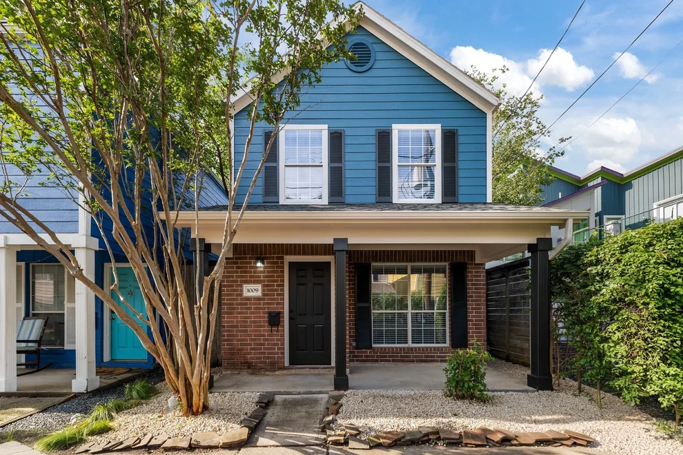 Unit for sale at 1009 Andrews Street, Houston, TX 77019