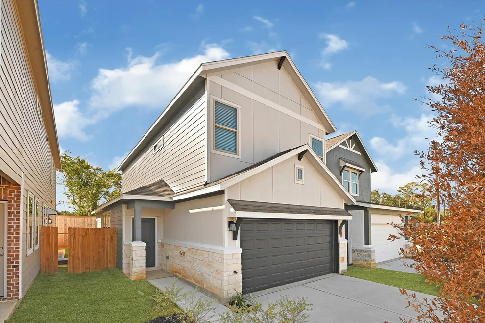 Unit for sale at 14163 Mellow Pine Court, Houston, TX 77032