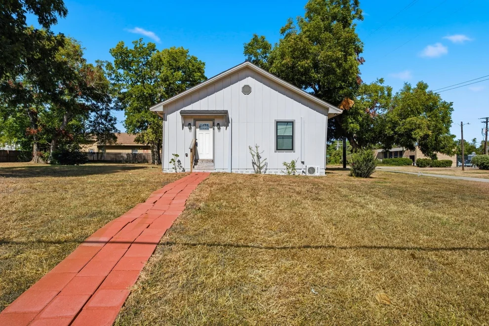 Unit for sale at 808 N Washington Avenue, Bryan, TX 77803