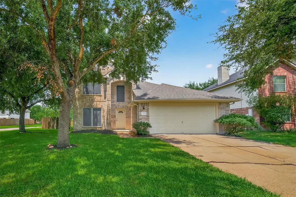 Unit for sale at 135 Highland Terrace, League City, TX 77573